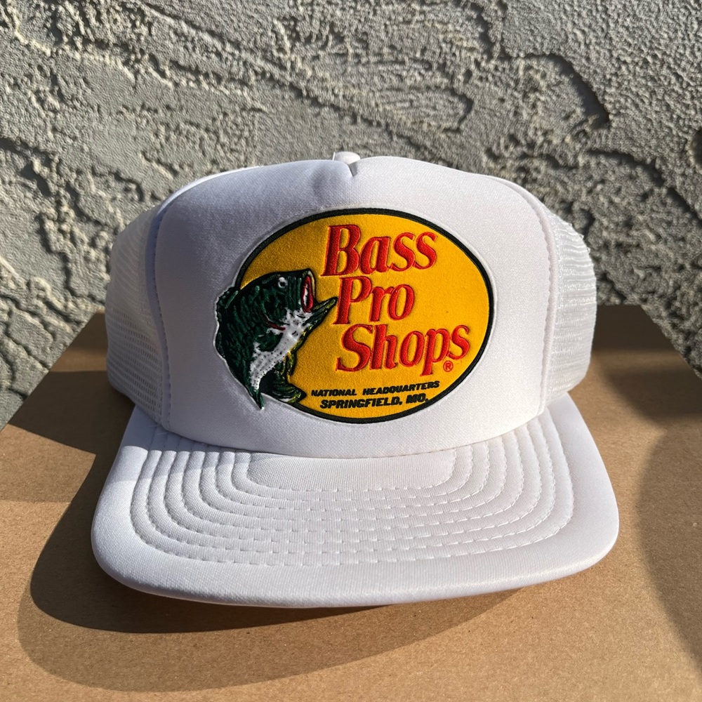 Vintage 80s Mens Bass Pro Shops Trucker Snapback Hat Adjustable White Fishing